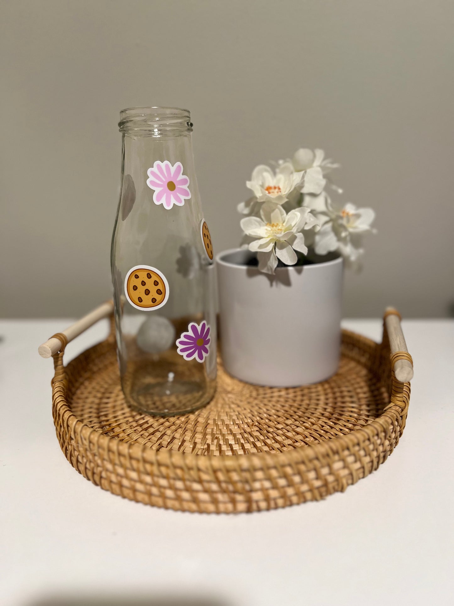 Pink Flower 14 oz Milk Bottle